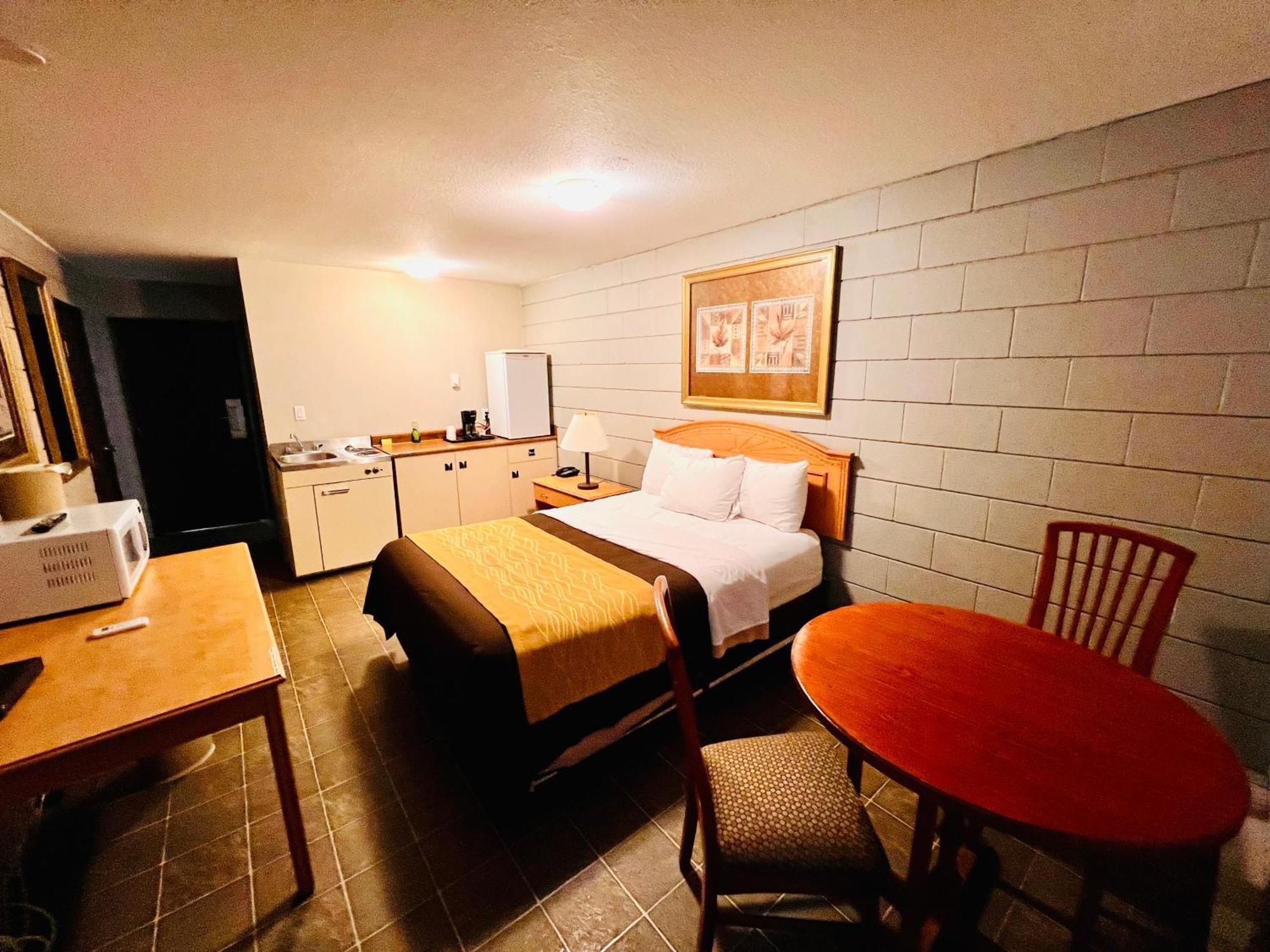 Armstrong Inn エクステリア 写真